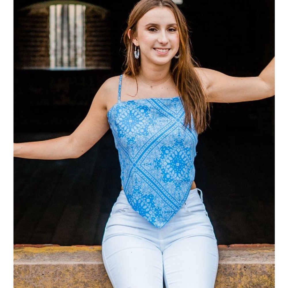 Vestique Blue Bandana Crop Top
